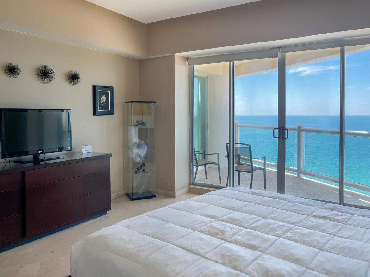 Luxurious Ocean Front Condo Puerto Peñasco Exteriör bild